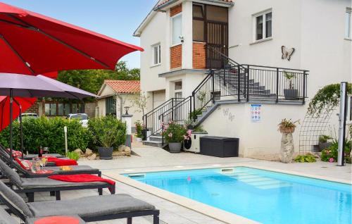 Awesome Home In Brest Pod Uckom With Private Swimming Pool, Can Be Inside Or Outside