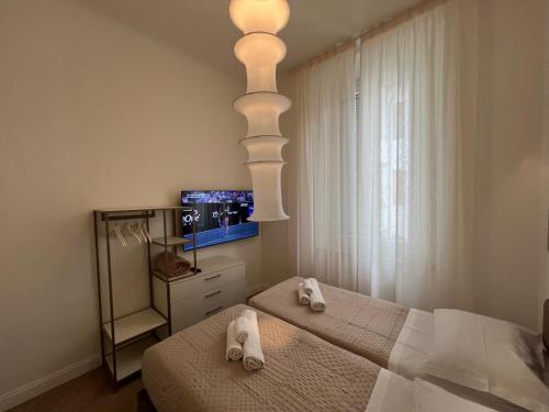 casa cavour beige