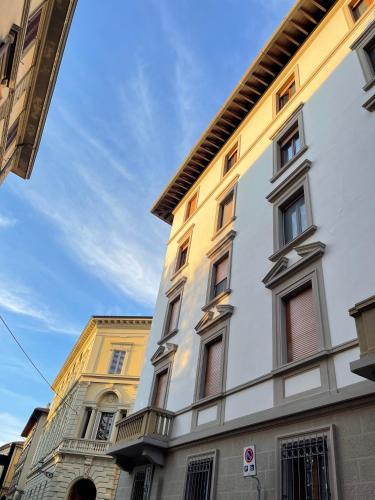 casa cavour beige