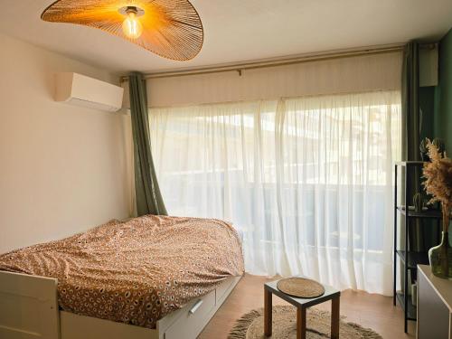 Bel appartement, climatisation, internet, terrasse