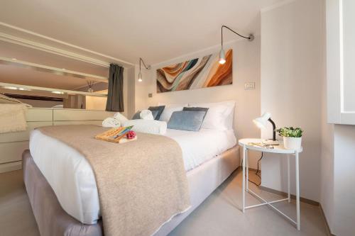 Keys of Italy - Proconsolo-Chic Loft by the Duomo