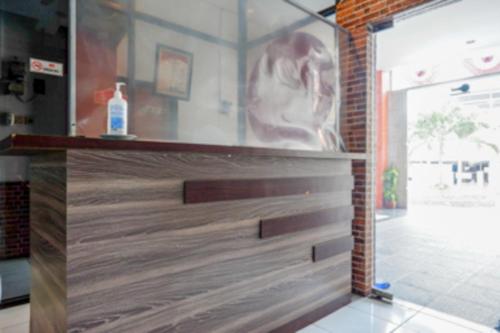 Gallery image of RedDoorz Plus near Ciputra Mall Simpang Lima 2 in Semarang
