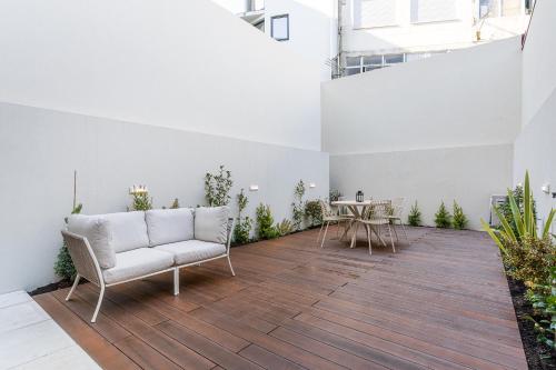 Brand New Studio With Private Terrace