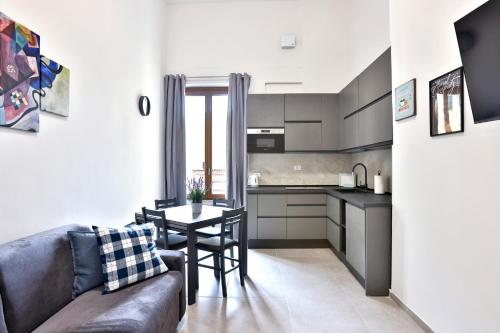 GuestHost - Santa Maria Novella Modern Flat - First Floor
