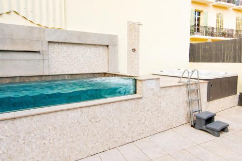 Luxury Apartment - Central Cannes, near Beach & Palais - LRACANNES
