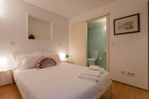 Modern 2-bedroom apartment near Braga Cathedral