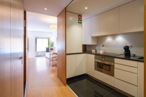 Modern 2-bedroom apartment near Braga Cathedral