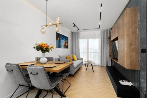 Górka Narodowa Superior Apartment by BookingHost