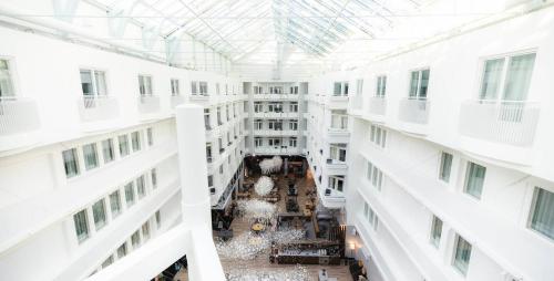 Lapland Hotels Oulu — Property building