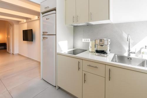 Aluna Suites Santorini