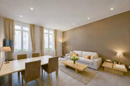 2-bedroom Prestige Suite - Croisette & Palais