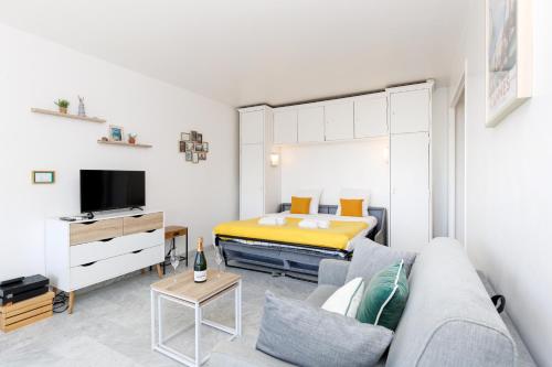 MontFleury YourHostHelper