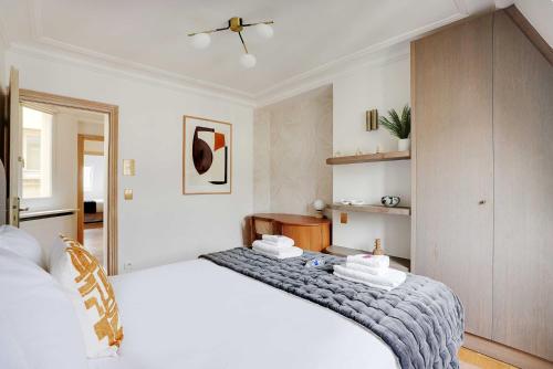 Sumptuous Apartment - 4CH 8P - Champs ElysÃ©ees