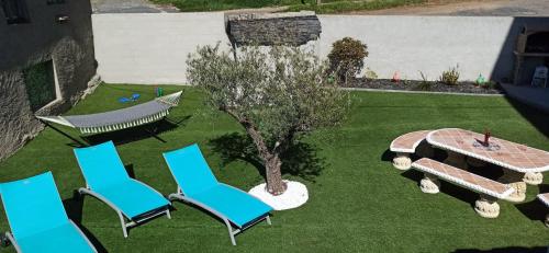 Maison traditionnelle Tarn 10 couchages, campagne cascade 30 min Sidobre 45min Albi