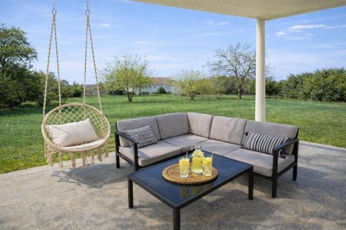 GUESTHOUSE Kastel Novi 2 More Space