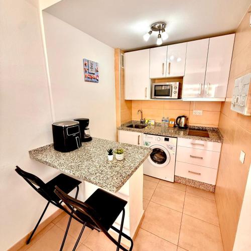 Benalbeach Apartment with Sea & Garden View