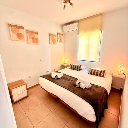 Benalbeach Apartment with Sea & Garden View