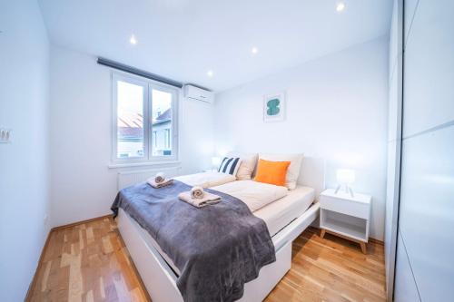1 Bedroom, 5 min from Hauptbahnhof, AC, 75qm
