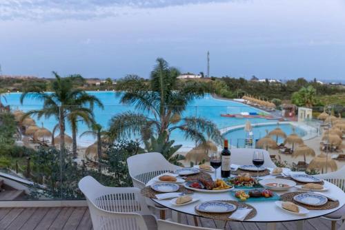 Alcazaba Lagoon 2014