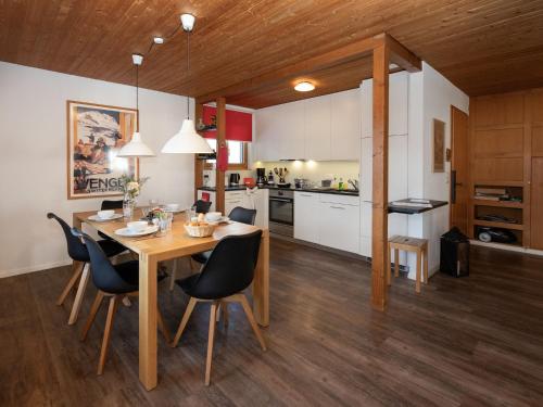 Apartment Chalet Bienli Mitte by Interhome