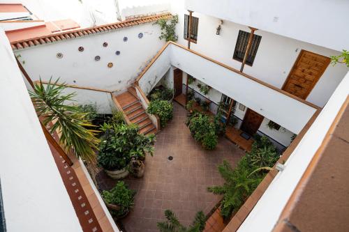 Cozy Retreat with Patio Steps from Alcázar