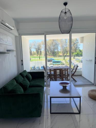 Marinas Harbour Court 206