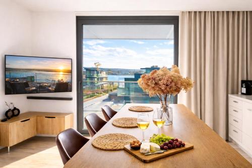 Warmiński Port Premium by RENT4YOU