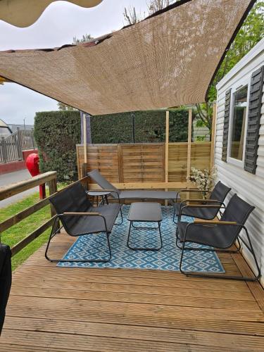 family's dream Canet plage à pied Mobile-home tout confort avec terrasse piscines et parc aquatique
