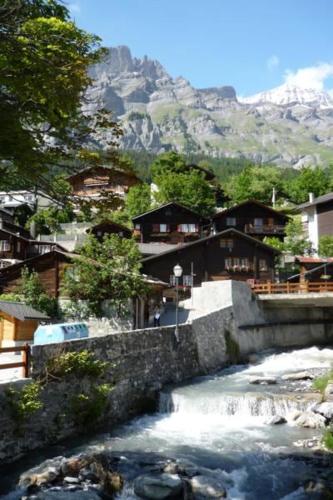 Lärchenwald 403 - Ski Pisten, Torrent, Aussicht, Familiennest