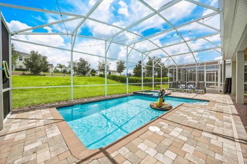 Upstay ChampionsGate 9BR Villa with Pool & Cinema photo 8