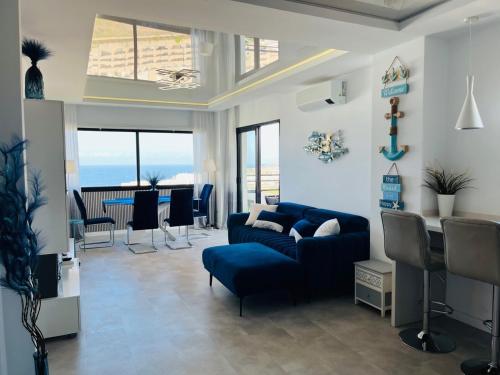 Ocean View Apartment in Club Paraiso, PP139