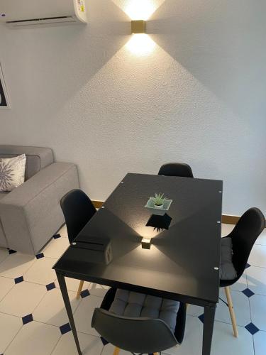 2-bedroom apartment in Albufeira, 10 minutes from the beach, with pool