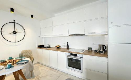 Stella Apartment tesisinde mutfak veya mini mutfak