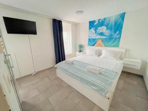 City Center Apt en-suite budget Self check in, ETH Zurich HB