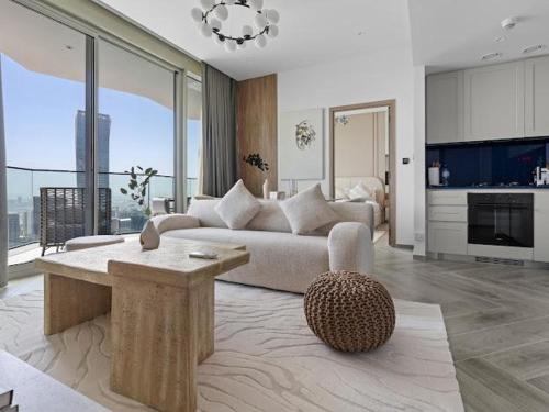 Luxury 2BR Downtown Dubai Near Burj Khalifa