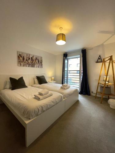 Gallery image of Hawksbill 3 Bed Detached house with private parking in Peterborough