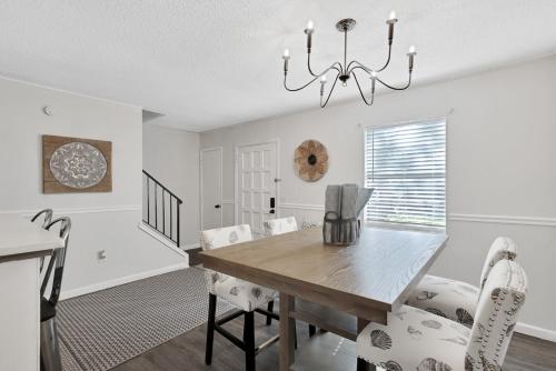 Pickleball Pool & Private Patio Pet OK Near All photo 17