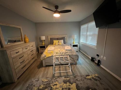 On Island | Pool | Tennis | Pet Friendly | Parking photo 3