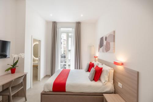Molly Rooms
