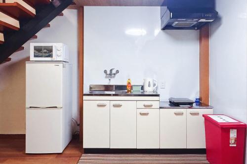 Friends Inn 友居 101 花園町站6分钟 Free WiFi
