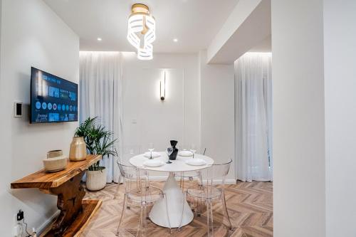 Lilibet Smart House 2BR Luxury Apt
