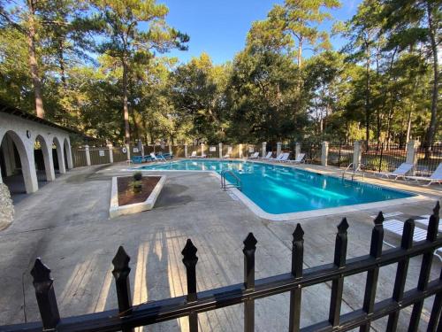 Pickleball Pool & Private Patio Pet OK Near All photo 5