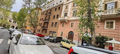 CASA VACANZA COLOSSEO WHOLE HOLIDAY HOME APARTMENT da PAMINO & PRISCILLA