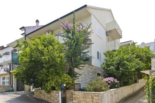 Apartments with WiFi Hvar - 25301