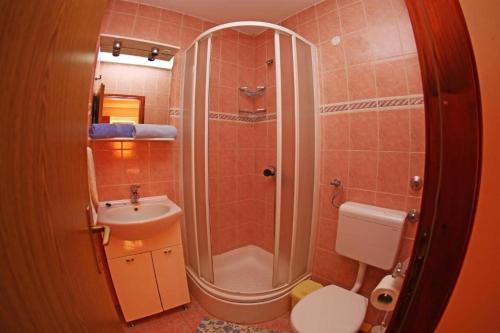 Apartments with WiFi Hvar - 25301
