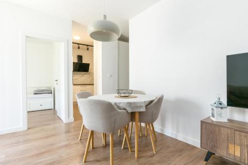 Apartments with WiFi Split - 25435
