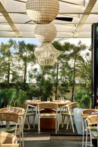 The Shay, a Destination by Hyatt photo 89
