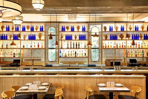 The Shay, a Destination by Hyatt photo 91