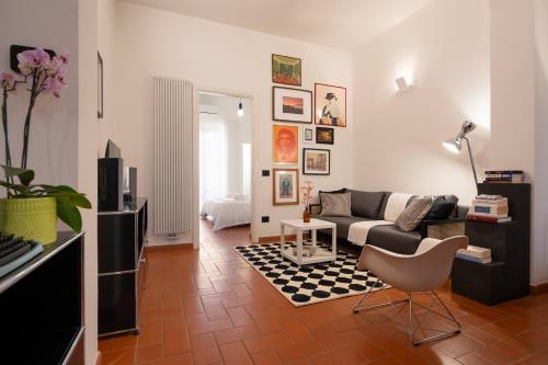 Vintage Apartment with Private Garden in Florence