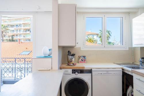 LE CHARME DE LYCKLAMA avec 2 balcons